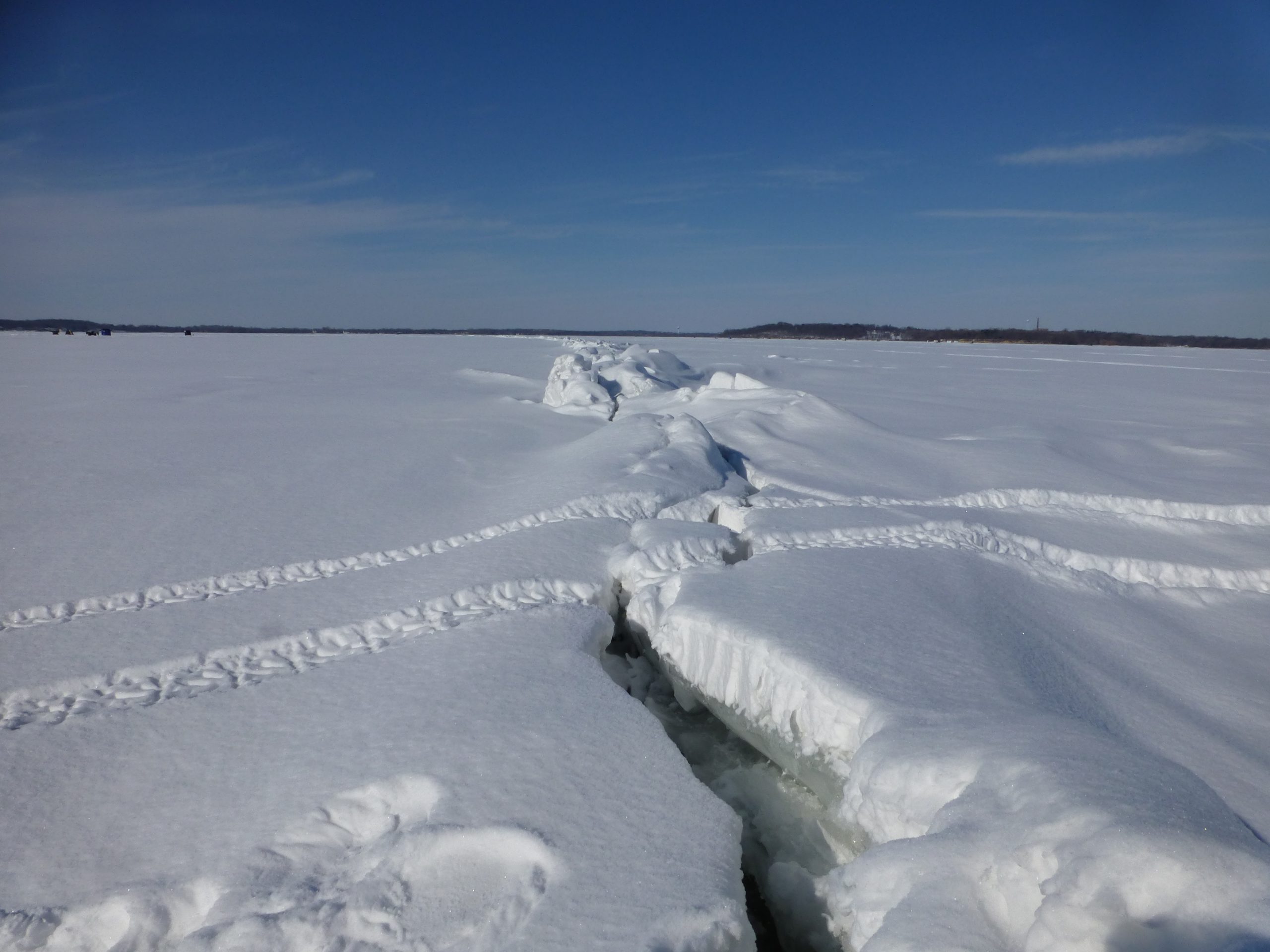 https://blog.limnology.wisc.edu/wp-content/uploads/sites/250/2014/02/P1000126-scaled-1.jpg
